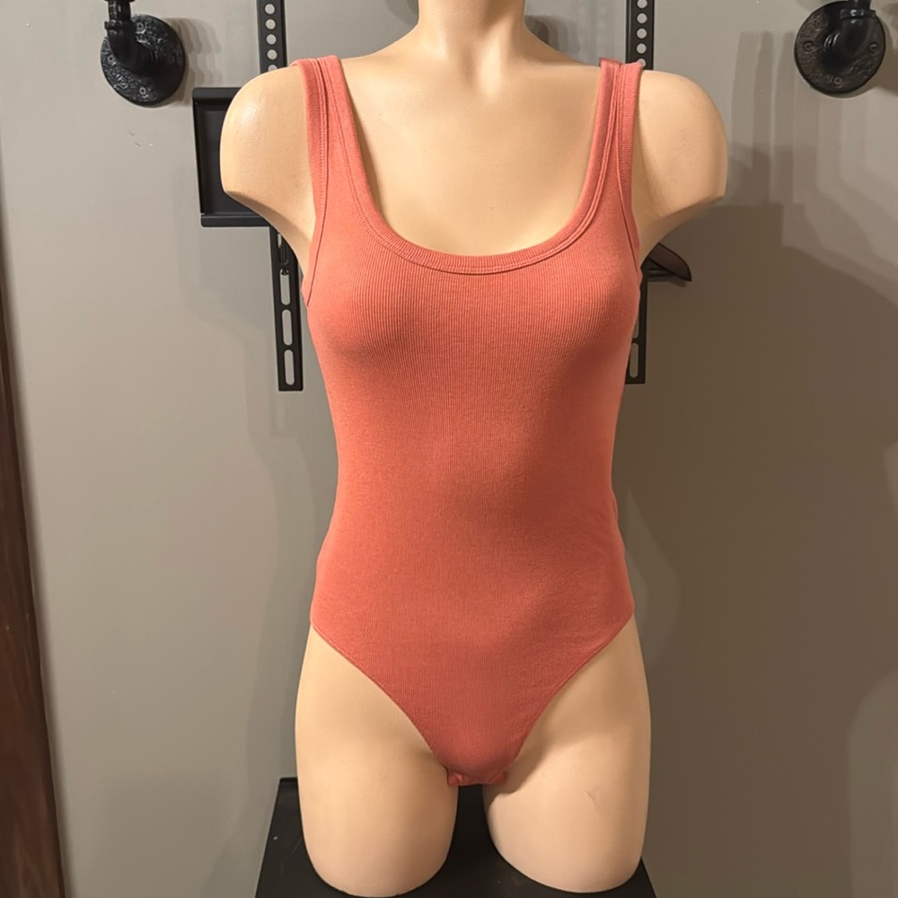 Pink bodysuit size extra small